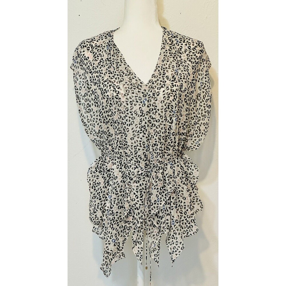 Diane Von Furstenberg  Women Size 2 Animal Print Silk Blouse Boho Quiet Luxury